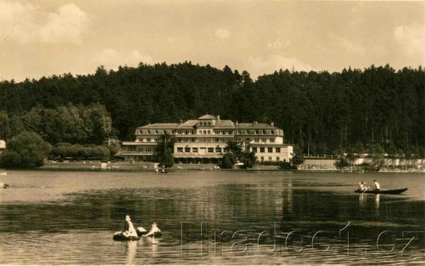 Grandhotel Wagner u Jevanského rybníka